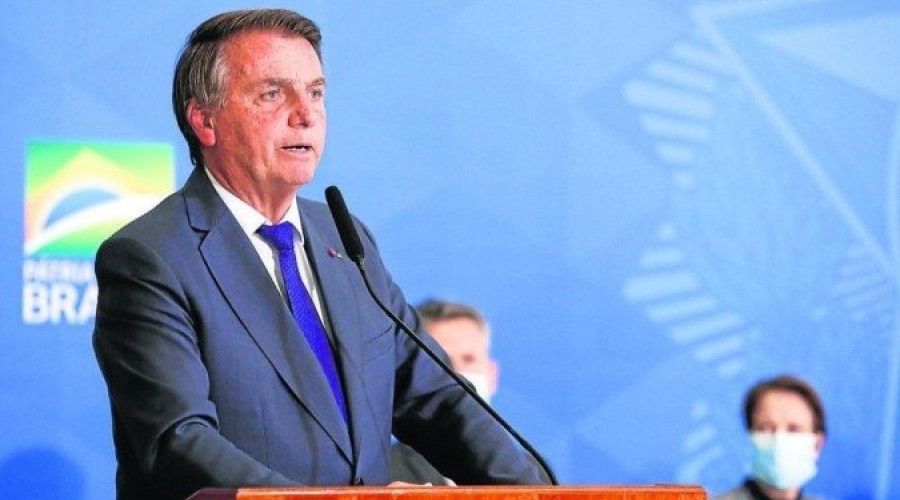 Bolsonaro diz que não admitirá ser banido de redes sociais na campanha