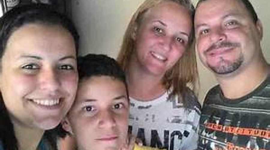 Irmãos condenados a 121 anos por matar e carbonizar família - Vídeo/Reconstituição/Depoimentos dos condenados no Balanço Geral