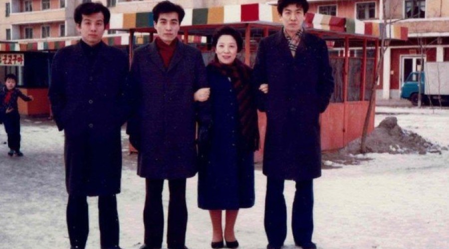 Coreia do Norte: 'Por que meu pai deu meus três irmãos de presente ao governo'