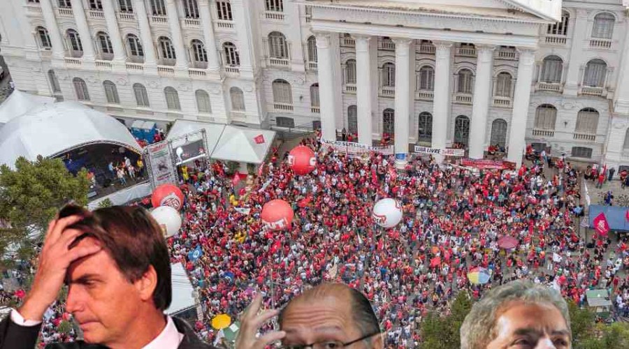 Bolsonaro bateu no teto