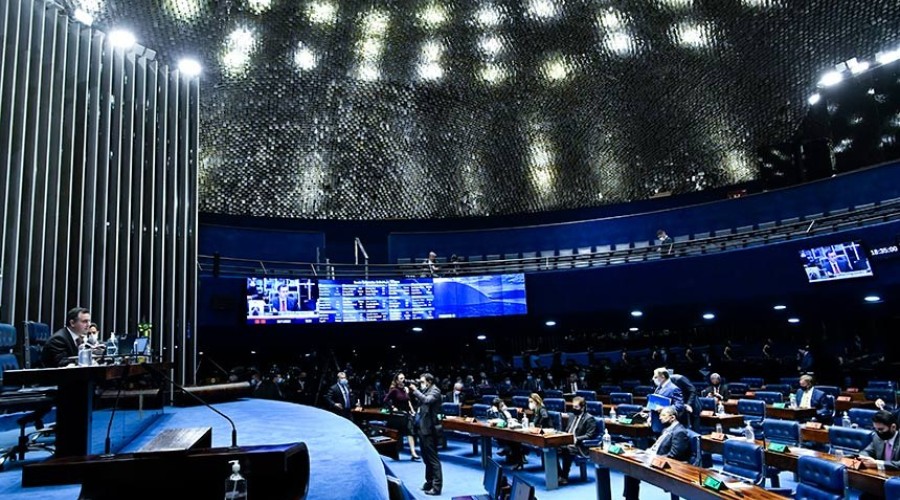 Senado pode decidir retorno da propaganda política em rádio e TV