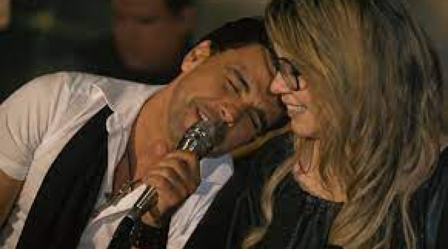 Assista - Vídeos; como foi lançamento da música Você Não é Mais Assim - Zeze di Camaro e Marília Mendonça