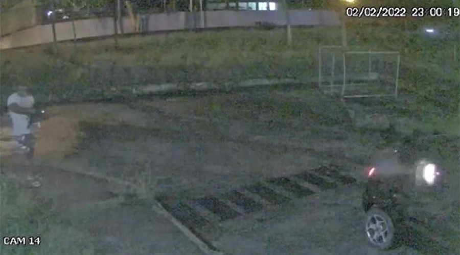 RJ: câmera em condomínio gravou militar da Marinha atirando em vizinho