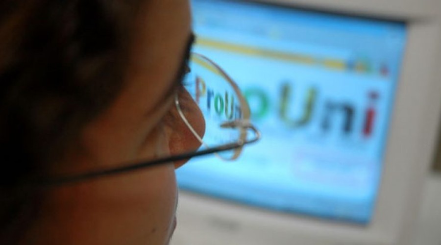 Pré-aprovados no ProUni devem comprovar informações até a sexta-feira (23)