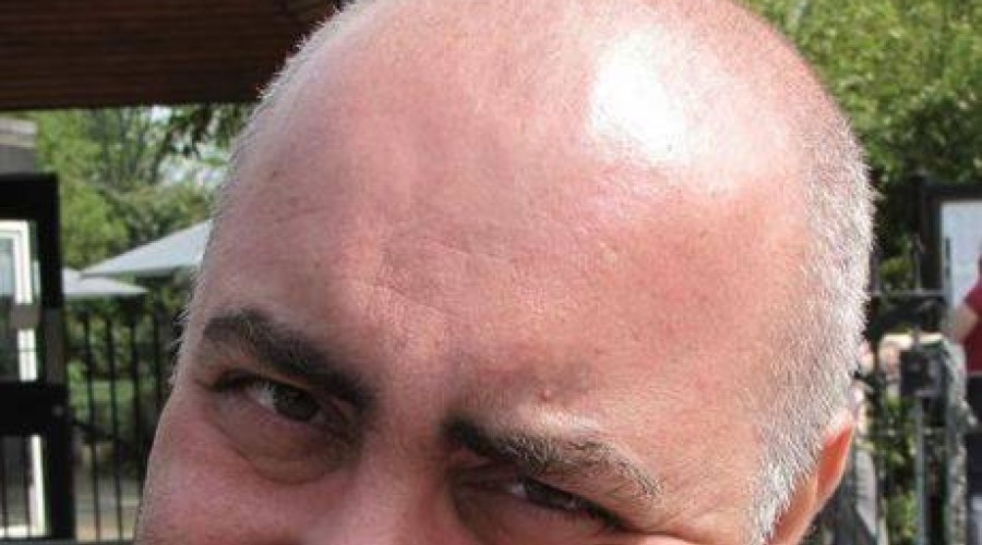 Exclusão da candidatura de Lula prejudicaria Bolsonaro, avalia cientista político