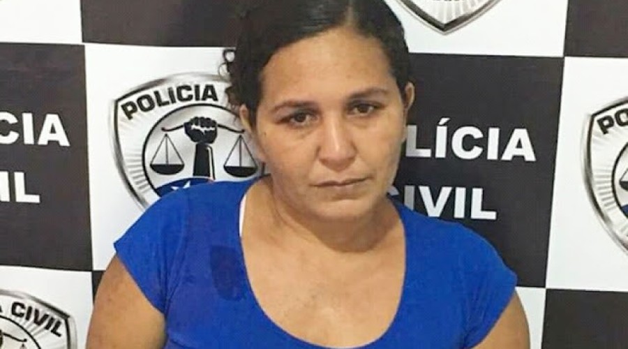 Presa mãe que deixava filha ser estuprada pelo padrasto