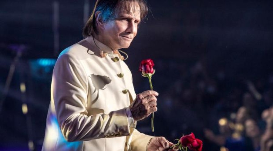 Roberto Carlos fará show em Porto Alegre no Dia das Mães