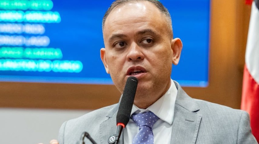 Catulé Júnior defende revisão de benefícios fiscais do Grupo Mateus após notícias de demissões no Maranhão