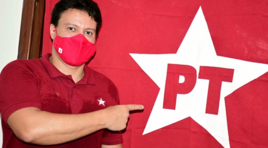 Felipe Camarão torna-se o principal nome do PT na disputa de deputado federal