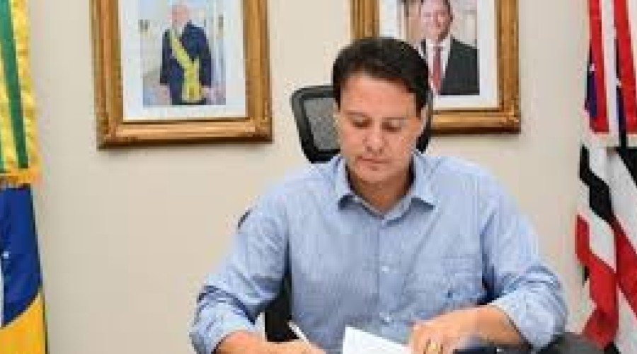 Felipe Camarão pede respeito