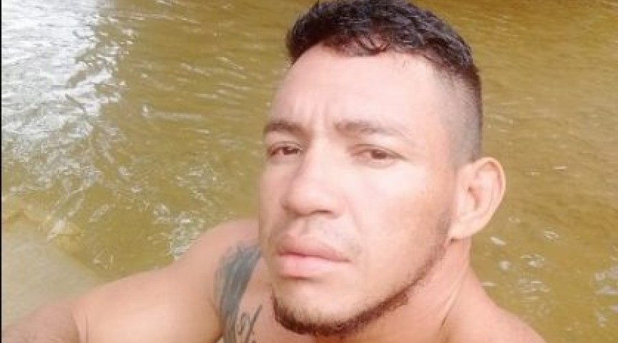 Lutador de MMA Adriano Mamute é assassinado em casa