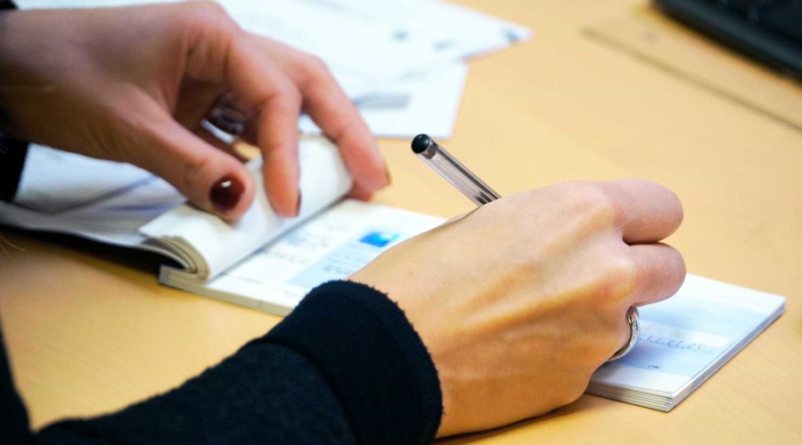Cheques de qualquer valor serão compensados em um dia útil