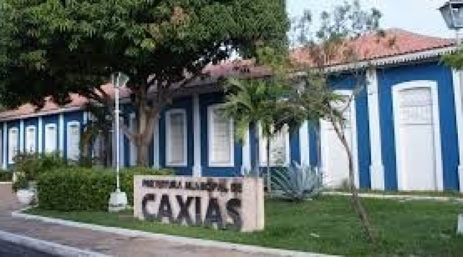 Juíza manda suspender valores ao ‘Natal Iluminado’ e requisita contratos, ordens de serviço e empenho