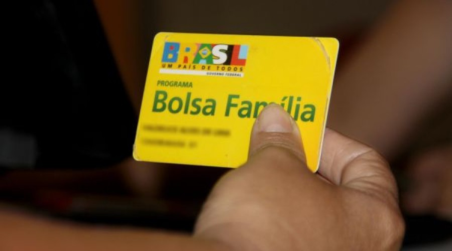 Bolsa Família reduziu 25% da taxa de extrema pobreza, aponta Ipea