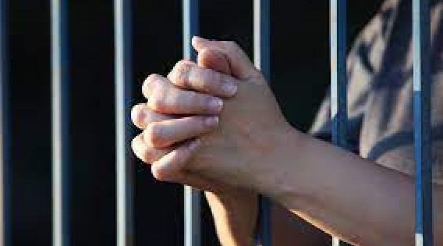 Justiça determina que Prefeitura de São Luís vacine todas as mulheres encarceradas na capital