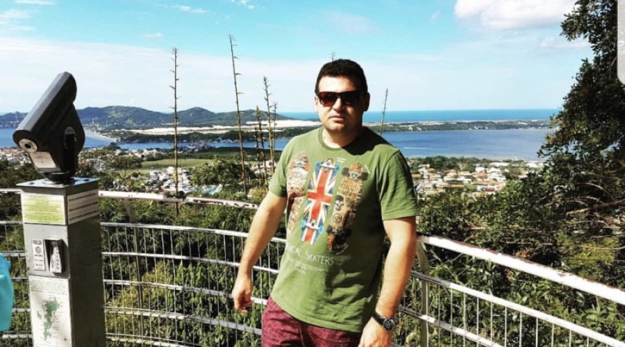 Vice-prefeito de Mirinzal curte nas boates de Florianópolis enquanto município passa crise