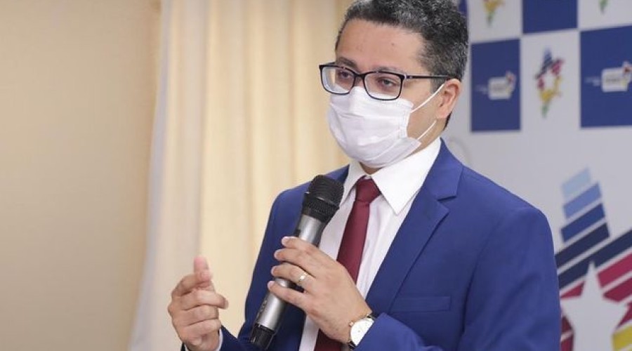 “Não é o secretário de Saúde que decide se vai ter carnaval”, afirma Carlos Lula