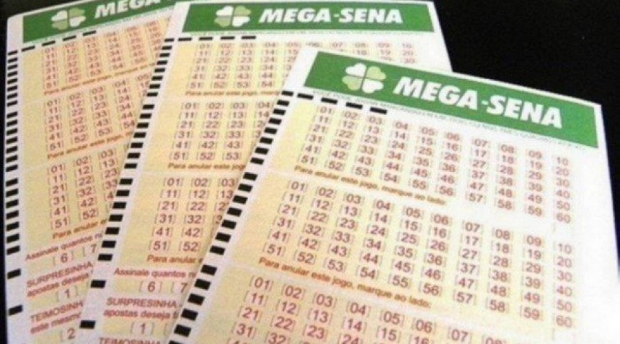 Mega-Sena acumula e pode pagar R$ 71 milhões na próxima quarta