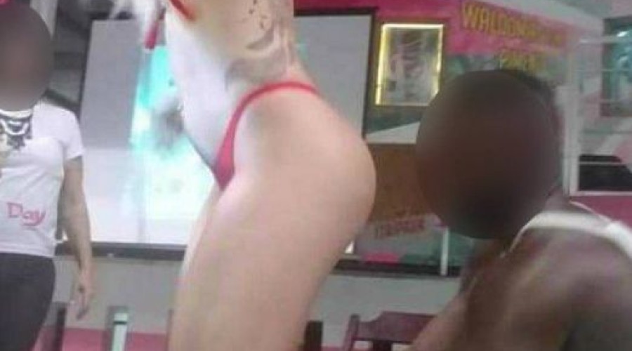 Mangueira repudia 'festa pornográfica' na quadra da escola
