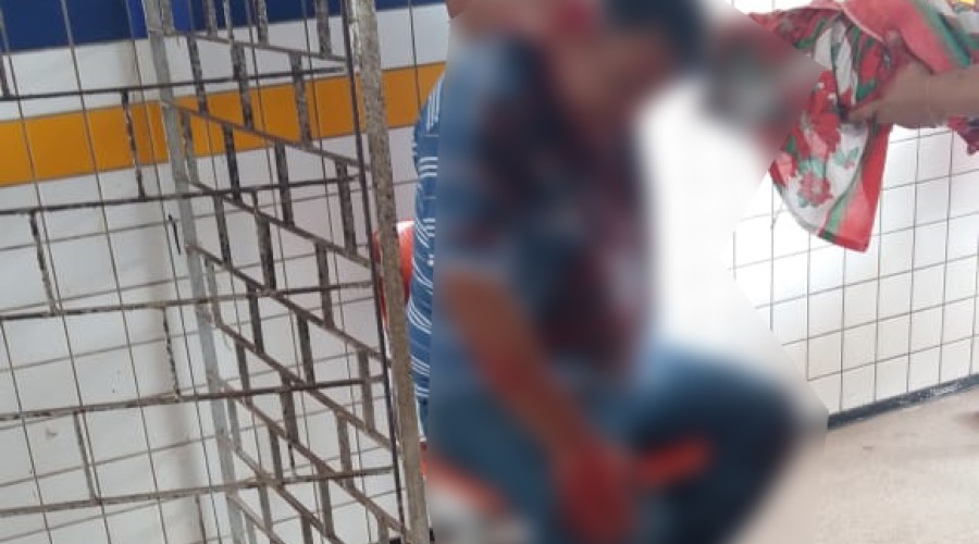 Vice-diretor de escola é esfaqueado dentro da instituição em São Luís