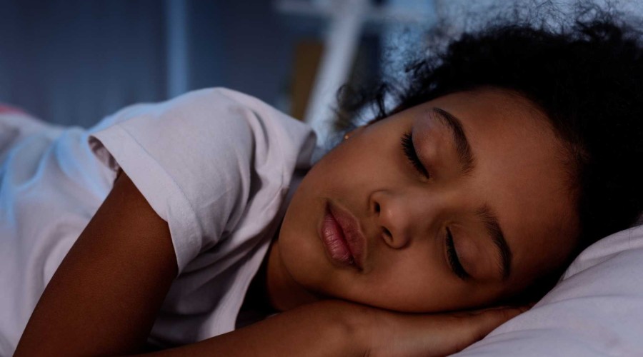 8 hábitos de sono que melhoram o desenvolvimento das crianças