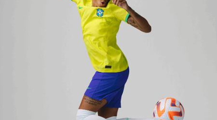Uniformes da seleção feminina ganham shorts para período menstrual.
