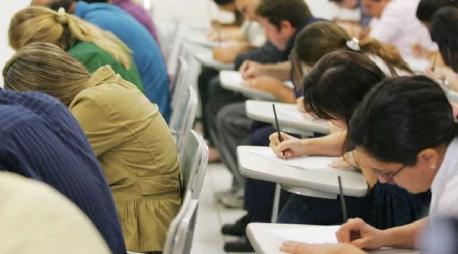 Professores do DF são presos por fraude em concurso público