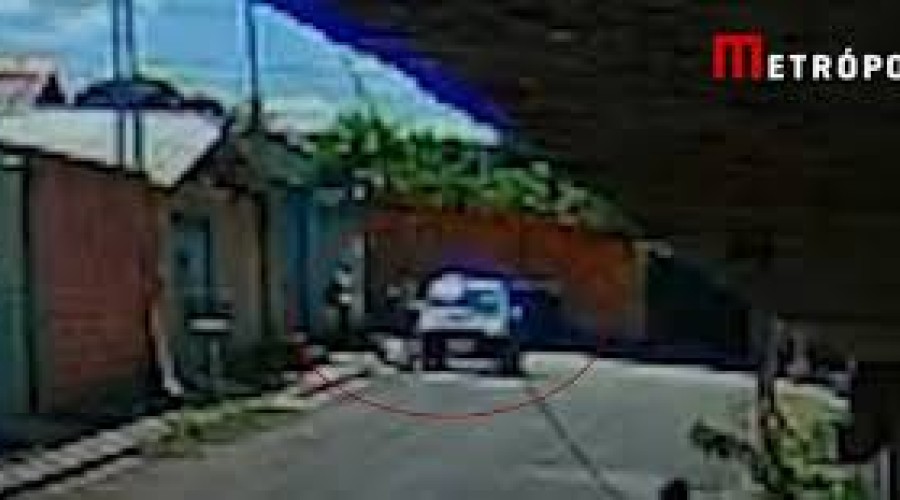 Vídeo mostra estuprador que dopou adolescente abordar vítima. Assista