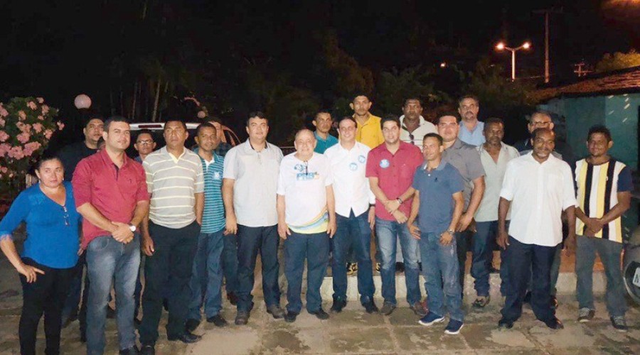 DESTAQUES Mais de 20 suplentes de vereador e lideranças comunitárias de Timon fecham apoio as pré-candidaturas de Paulo Marinho Jr e Zé Gentil