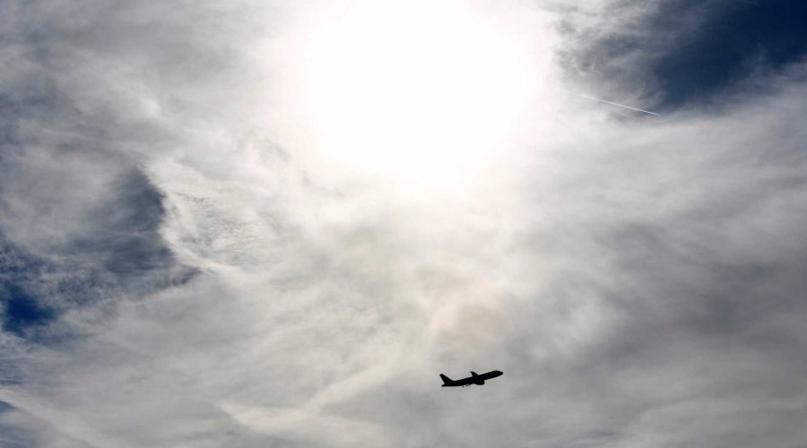 Avião cai e mata três pessoas no Pará