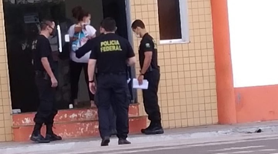 Polícia Federal realiza operação em Santa Helena por fraude em licitação com verba do transporte escolar