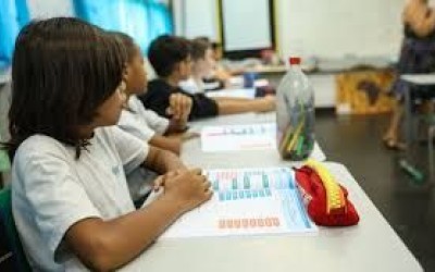 Educação Básica poderá incluir combate à violência contra as mulheres