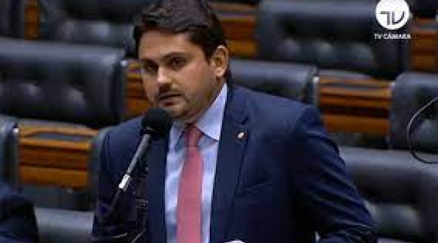 Juscelino Filho aceita convite para Ministério do Turismo