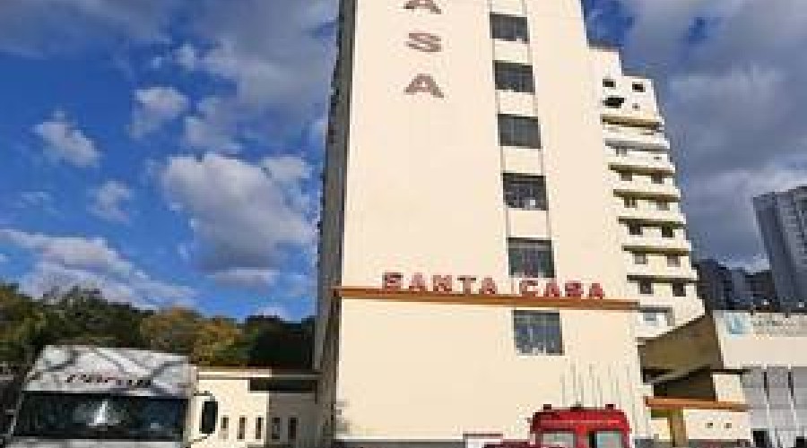 Bolsonaro quer doar R$ 1,7 milhão a hospital, mas TSE proíbe