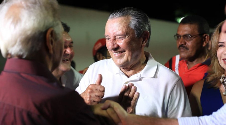 Senado: Zé Reinaldo admite chapa com Waldir Maranhão