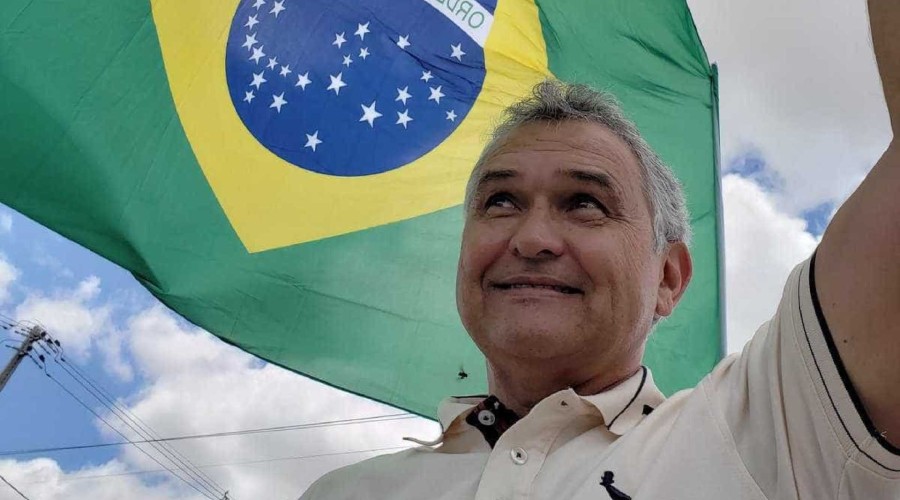 General do partido de Bolsonaro pede prisão de ministros do STF