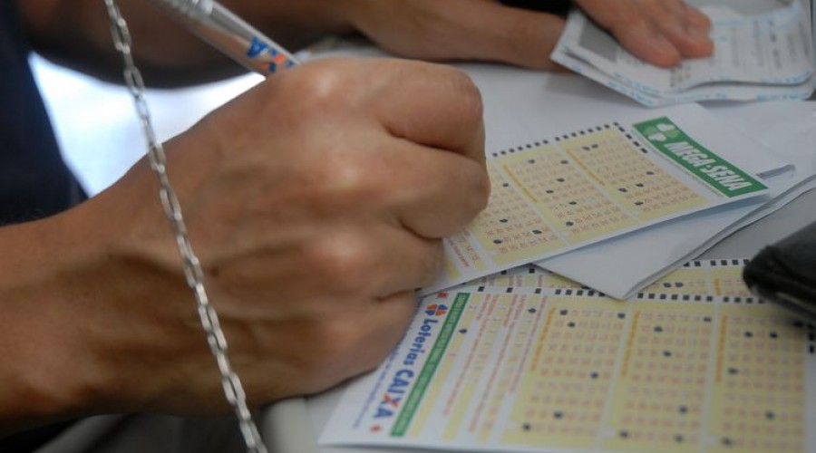 Mega-Sena sorteia nesta quarta-feira prêmio de R$ 120 milhões