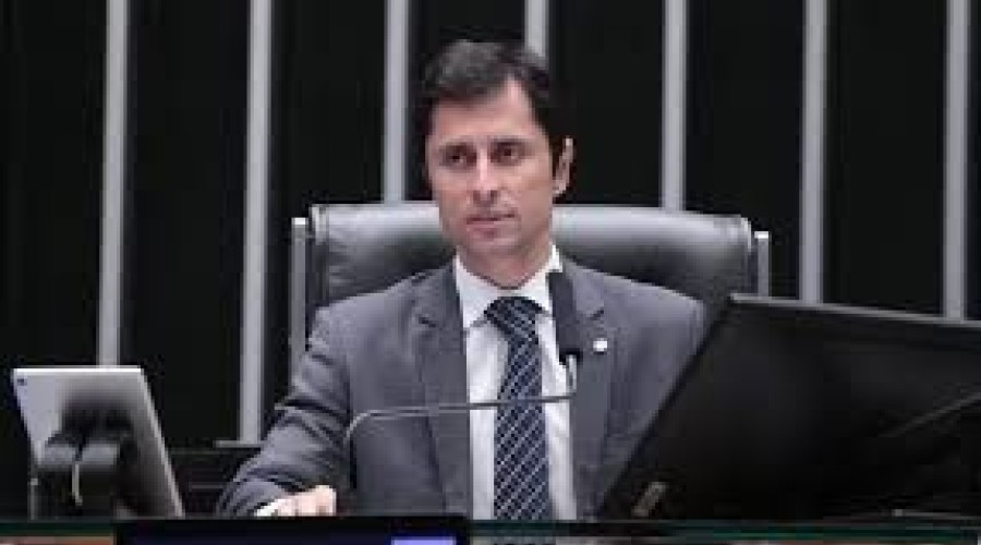 Comissão aprova prioridade para mães de pessoas com deficiência em programas de emprego