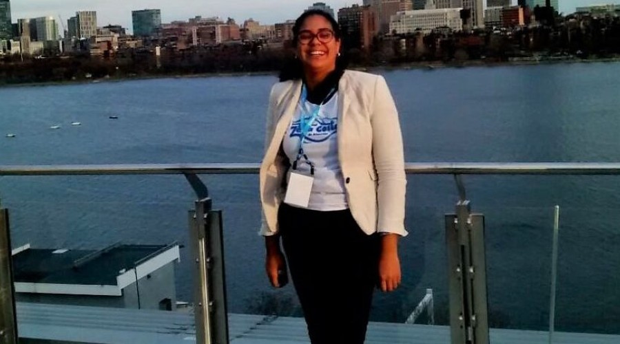 Professora de MT que usou funk para ensinar gramática representou o Brasil em Harvard