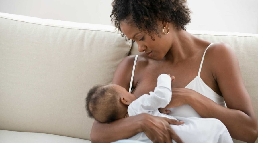 Mulheres que amamentam podem reduzir riscos do câncer de mama