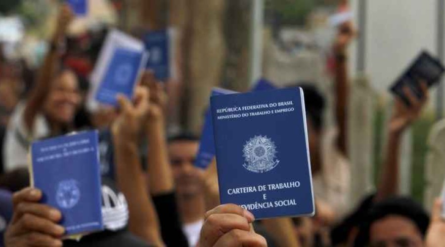 Brasil tem a 4ª maior taxa de desemprego do mundo, aponta ranking com 44 países