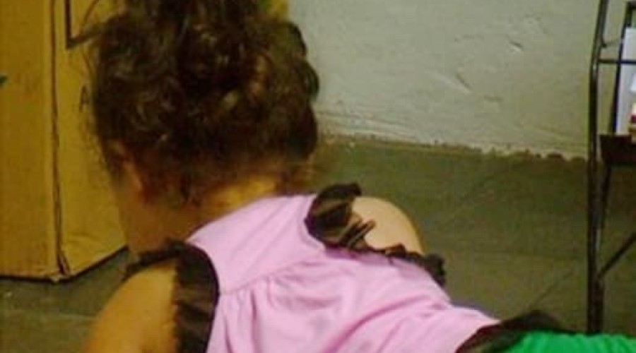 Vizinho é supeito de oferece comida para estuprar criança de 4 anos