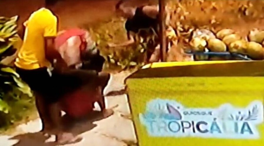 VÍDEO: Espancado até a morte pauladas - Caso Moïse: três suspeitos são presos por morte de congolês no RJ