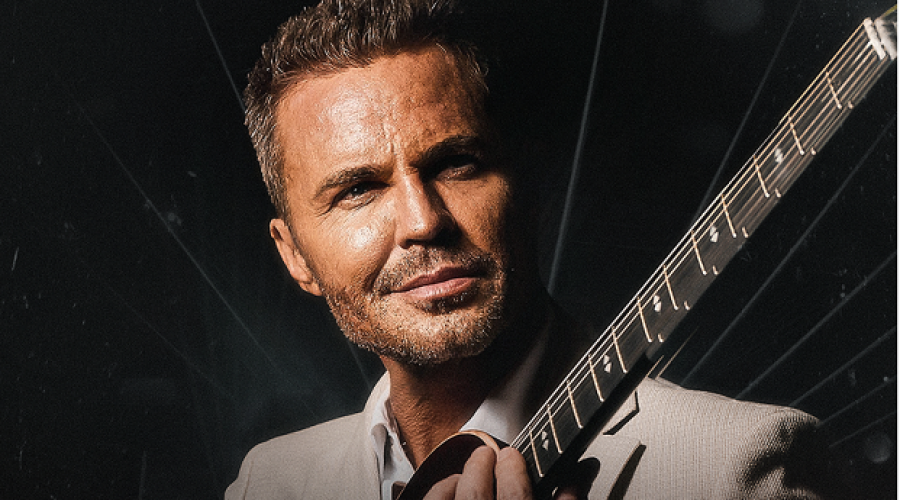 Eduardo Costa relê clássico “Conta Pra Ela”, de Rick e Renner