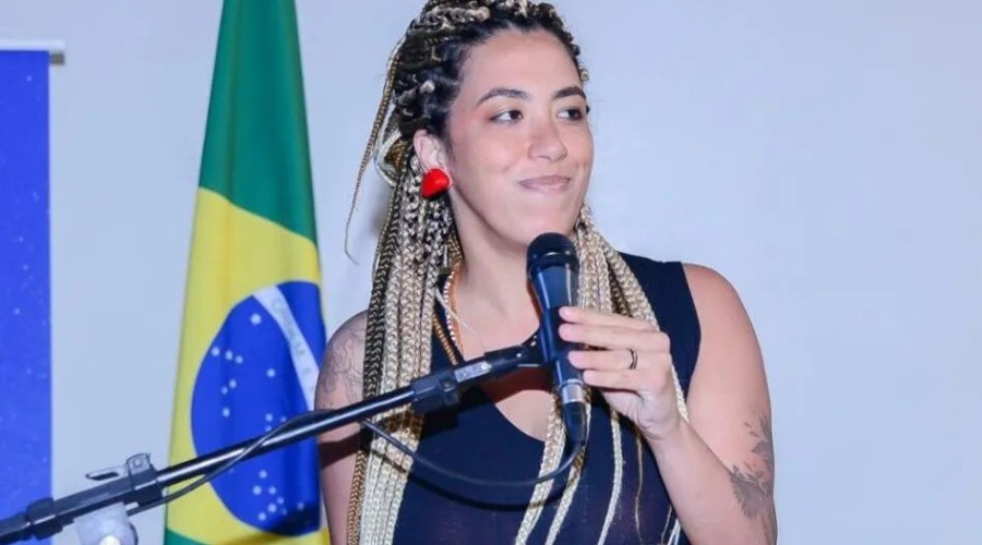 Insano: Deputada do PSOL quer criar a profissão de ladrão: “com direito a aposentadoria e tudo”