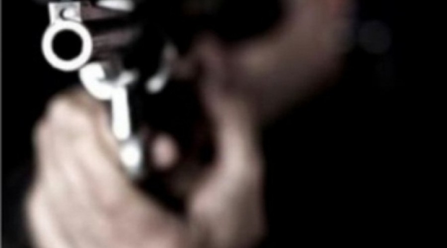 Homem mata a ex-mulher, ex-cunhada e ex-sogra a tiros na Espanha