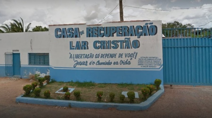 Mulher é espancada após flagrar pastor tentando estuprar amiga