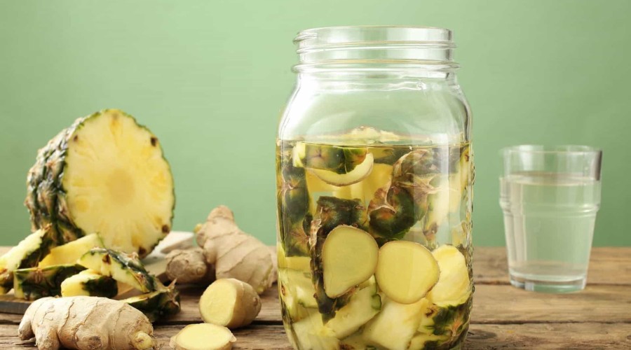 O super chá de gengibre com abacaxi que emagrece e 'seca' a barriga