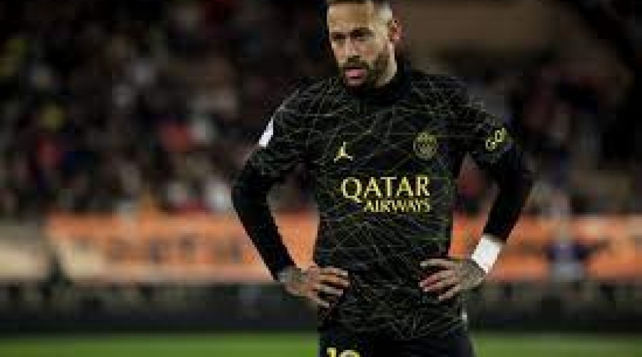 Neymar encabeça lista de insatisfeitos pela montagem de elenco 'fraco' do PSG