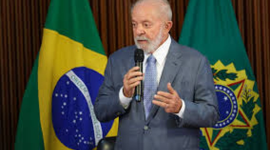 Lula sanciona lei que favorece réu em caso de empate em julgamentos na esfera penal